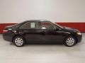 Black - Camry XLE Photo No. 3