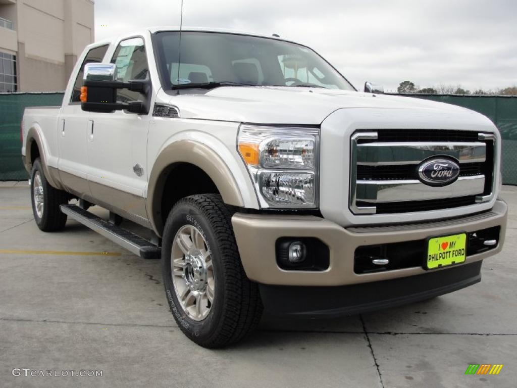 Oxford White 2011 Ford F250 Super Duty King Ranch Crew Cab 4x4 Exterior Photo #43883474