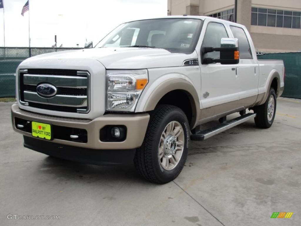 Oxford White 2011 Ford F250 Super Duty King Ranch Crew Cab 4x4 Exterior Photo #43883562
