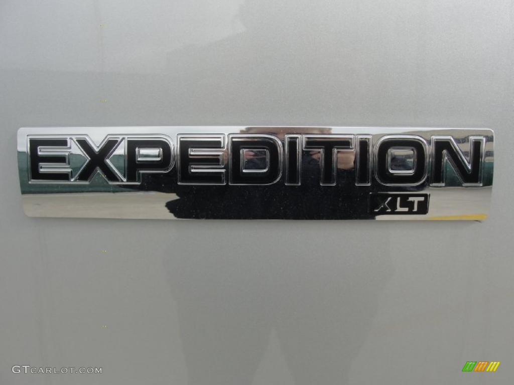 2011 Ford Expedition XLT Marks and Logos Photo #43884250