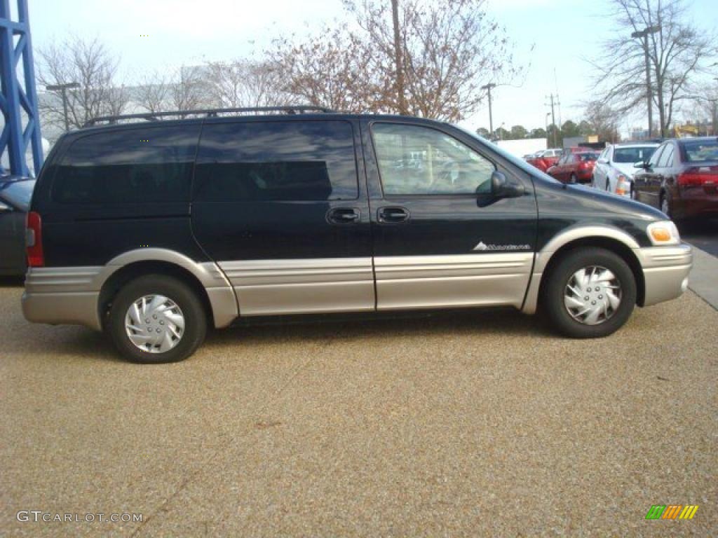 2002 Montana  - Black / Taupe photo #5
