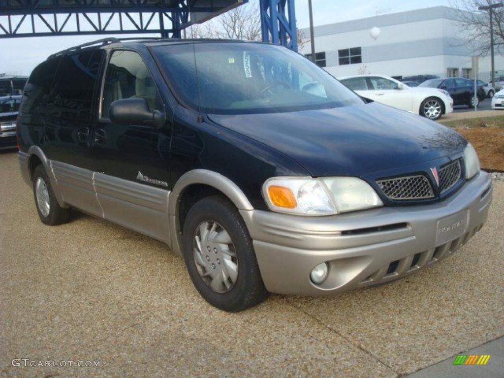 2002 Montana  - Black / Taupe photo #6