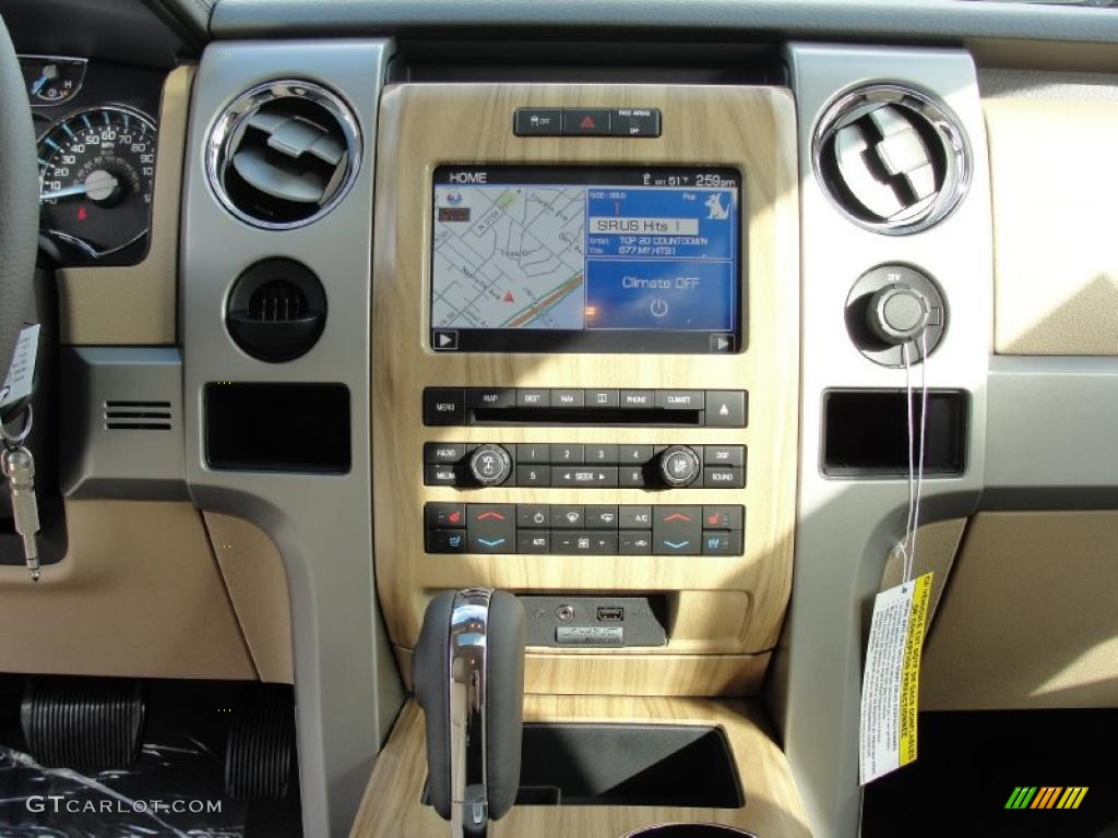 2011 Ford F150 Lariat SuperCrew Controls Photo #43885500