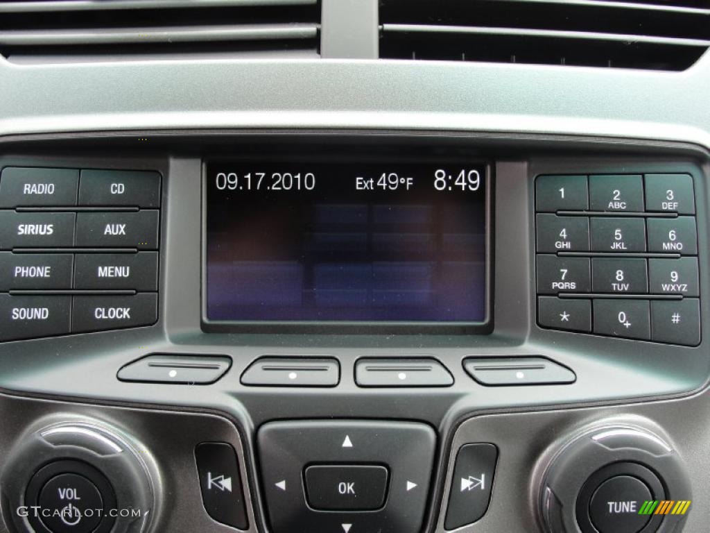 2011 Ford Explorer FWD Controls Photo #43887823
