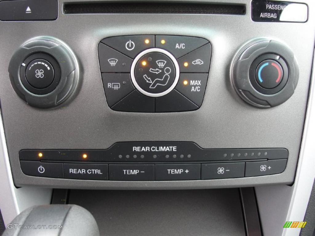 2011 Ford Explorer FWD Controls Photo #43887859