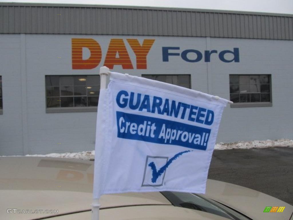 2000 Taurus SEL - Harvest Gold Metallic / Medium Parchment photo #2