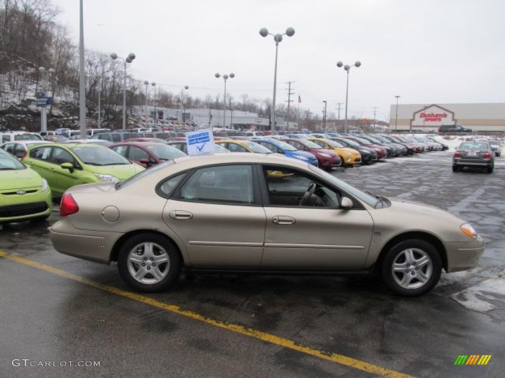 Harvest Gold Metallic 2000 Ford Taurus SEL Exterior Photo #43888621