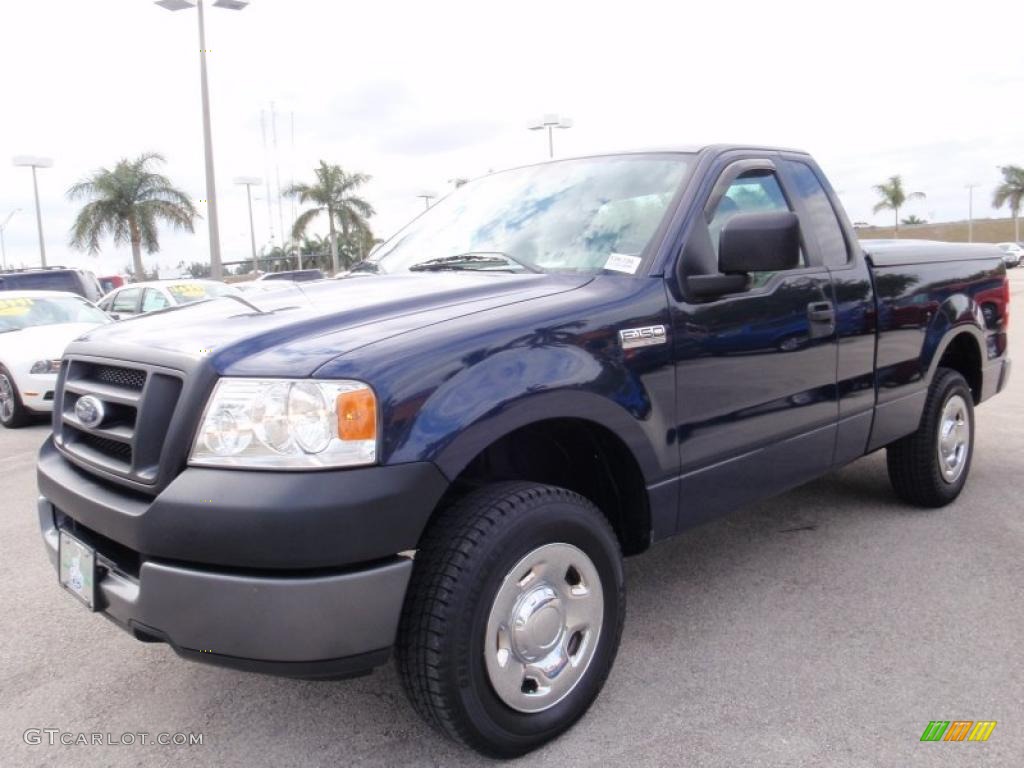 2005 F150 XL Regular Cab - True Blue Metallic / Medium Flint Grey photo #15