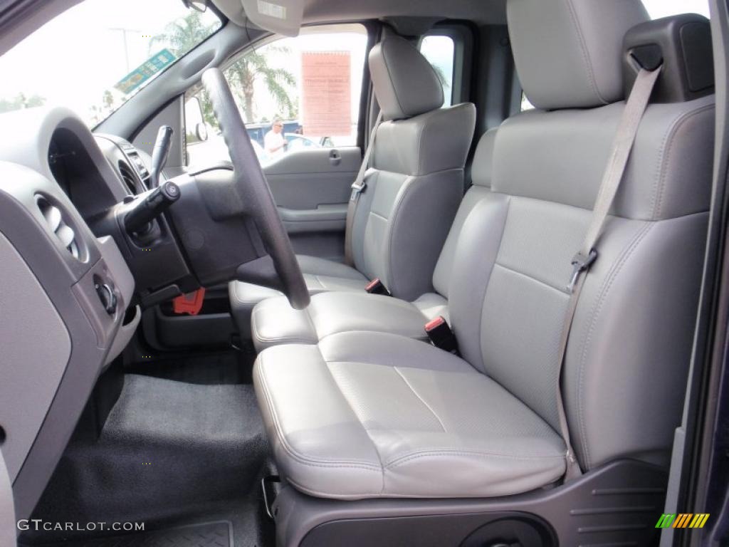 2005 F150 XL Regular Cab - True Blue Metallic / Medium Flint Grey photo #19