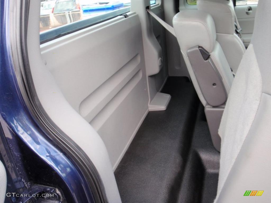 2005 F150 XL Regular Cab - True Blue Metallic / Medium Flint Grey photo #22