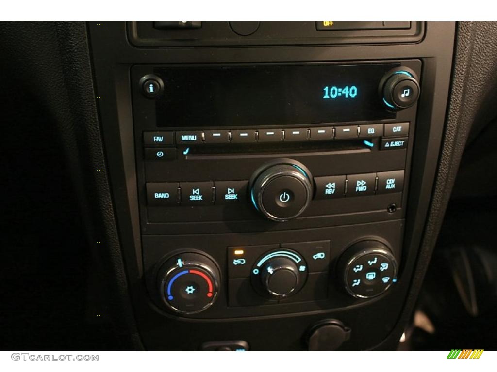 2008 Chevrolet HHR LS Controls Photo #43898095