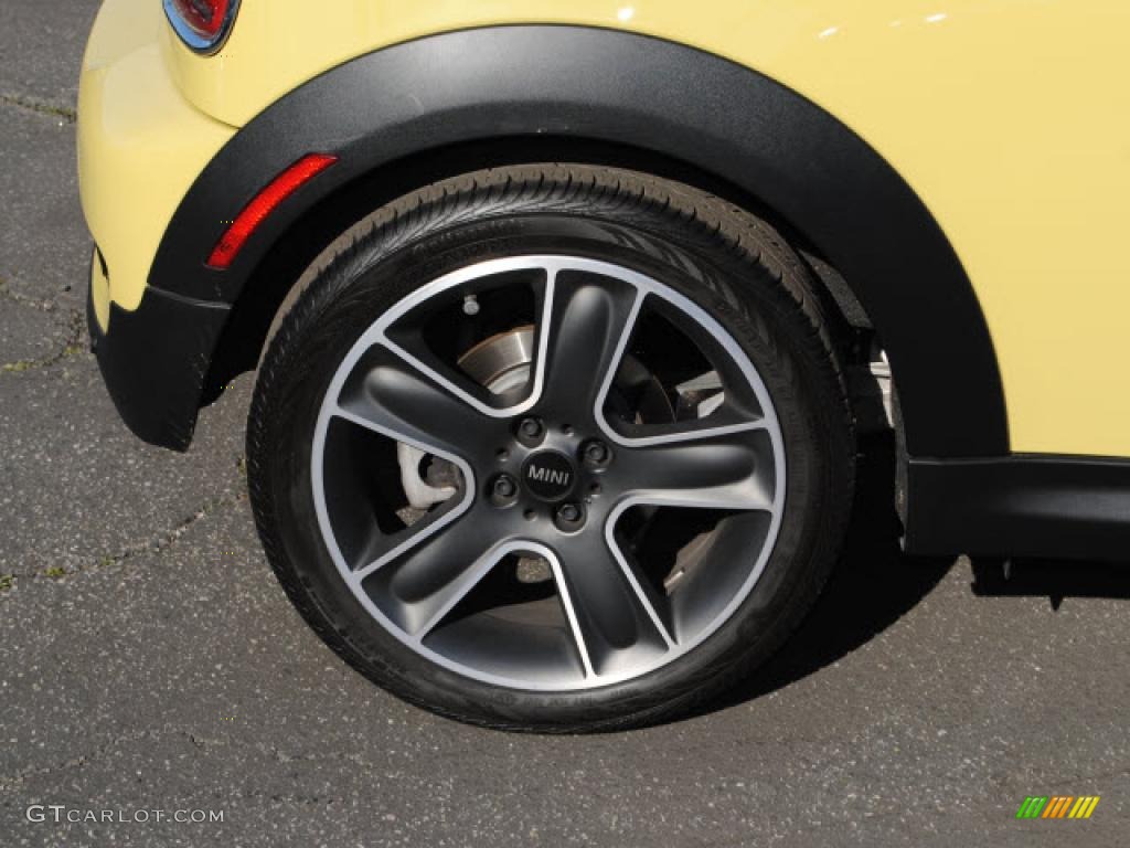 2009 Cooper S Convertible - Interchange Yellow / Black/Grey photo #4