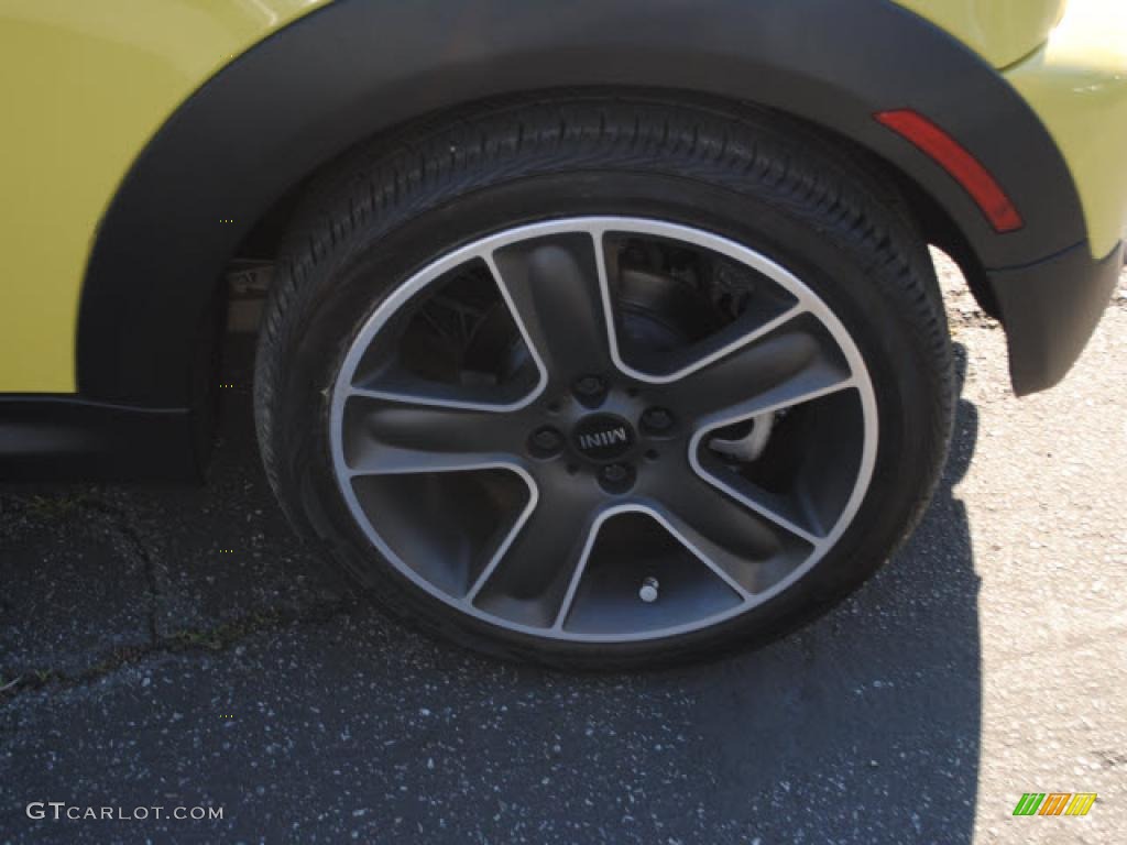 2009 Cooper S Convertible - Interchange Yellow / Black/Grey photo #11