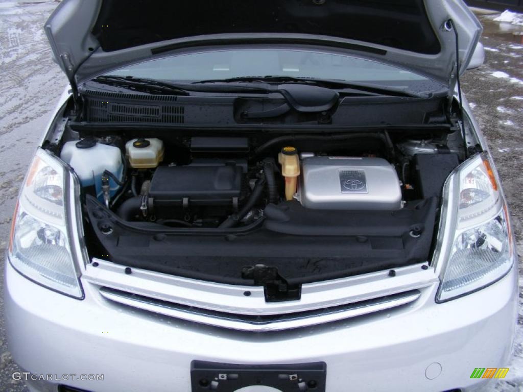 2006 Toyota Prius Hybrid 1.5 Liter DOHC 16-Valve VVT-i 4 Cylinder Gasoline/Electric Hybrid Engine Photo #43910982