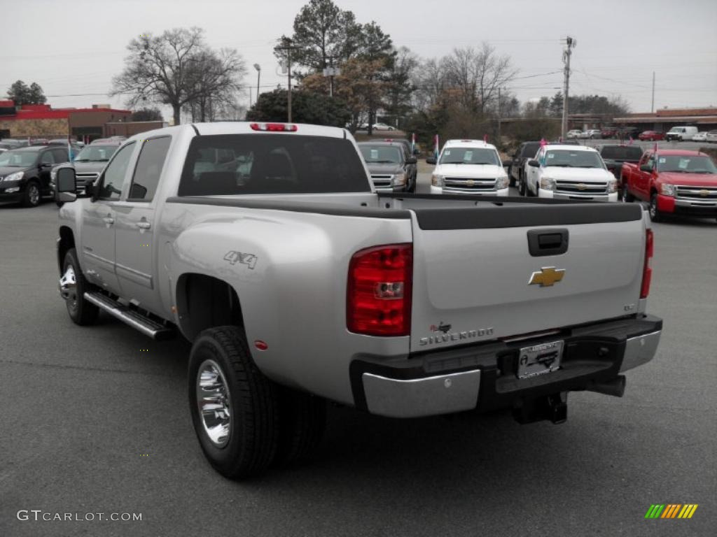 Sheer Silver Metallic 2011 Chevrolet Silverado 3500HD LTZ Crew Cab 4x4 Dually Exterior Photo #43920570