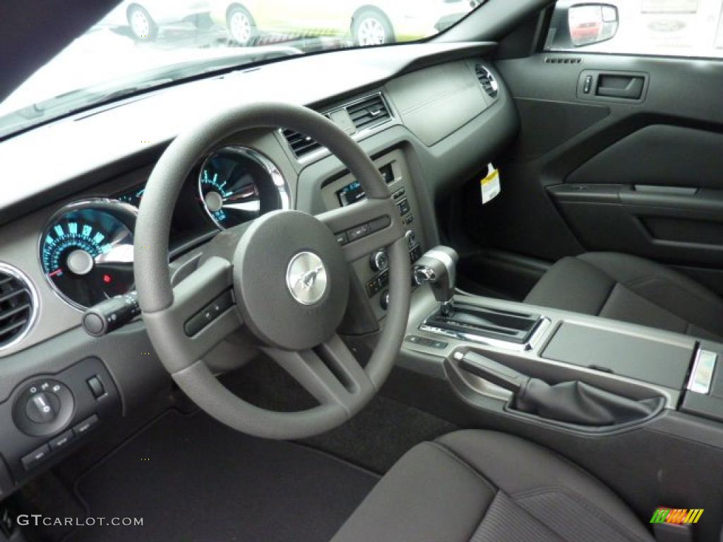 2011 Mustang V6 Coupe - Performance White / Charcoal Black photo #12