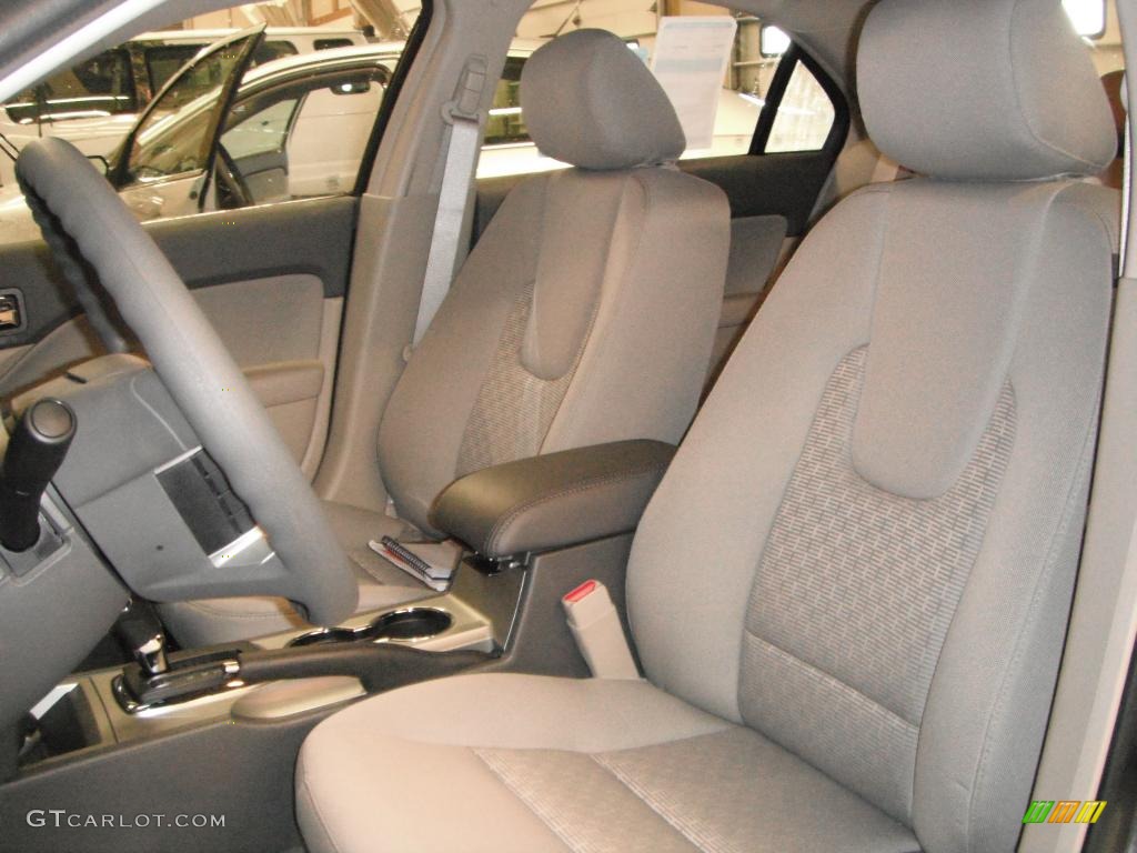 2011 Fusion SE V6 - Sterling Grey Metallic / Medium Light Stone photo #25