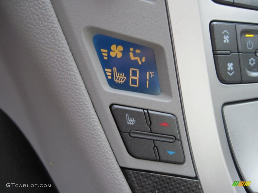 2011 Cadillac CTS 4 3.0 AWD Sedan Controls Photo #43927386