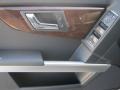 Black - GLK 350 4Matic Photo No. 3
