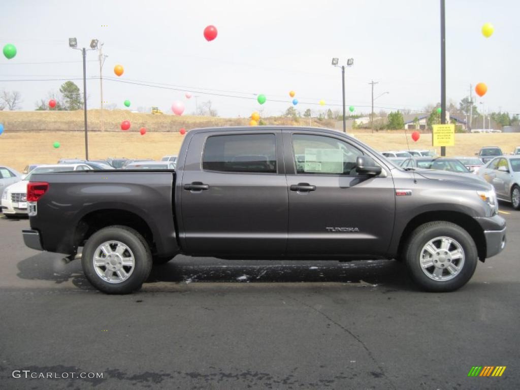 2011 Tundra CrewMax - Magnetic Gray Metallic / Graphite Gray photo #6