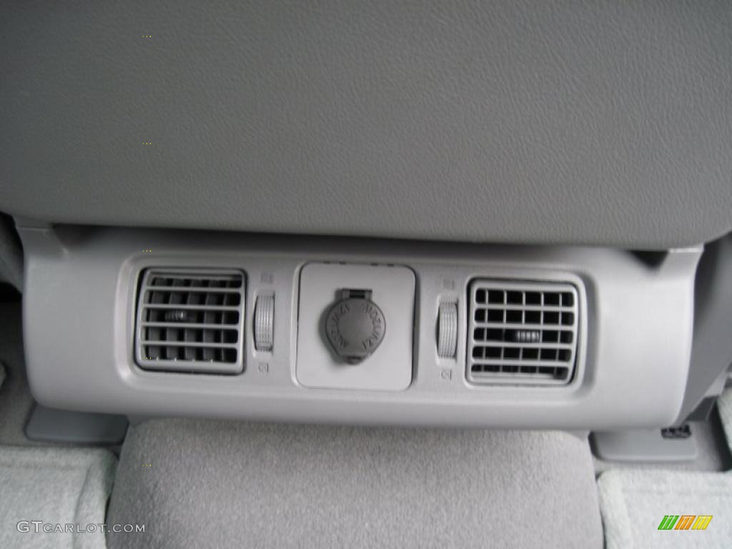 2011 Tundra CrewMax - Magnetic Gray Metallic / Graphite Gray photo #14