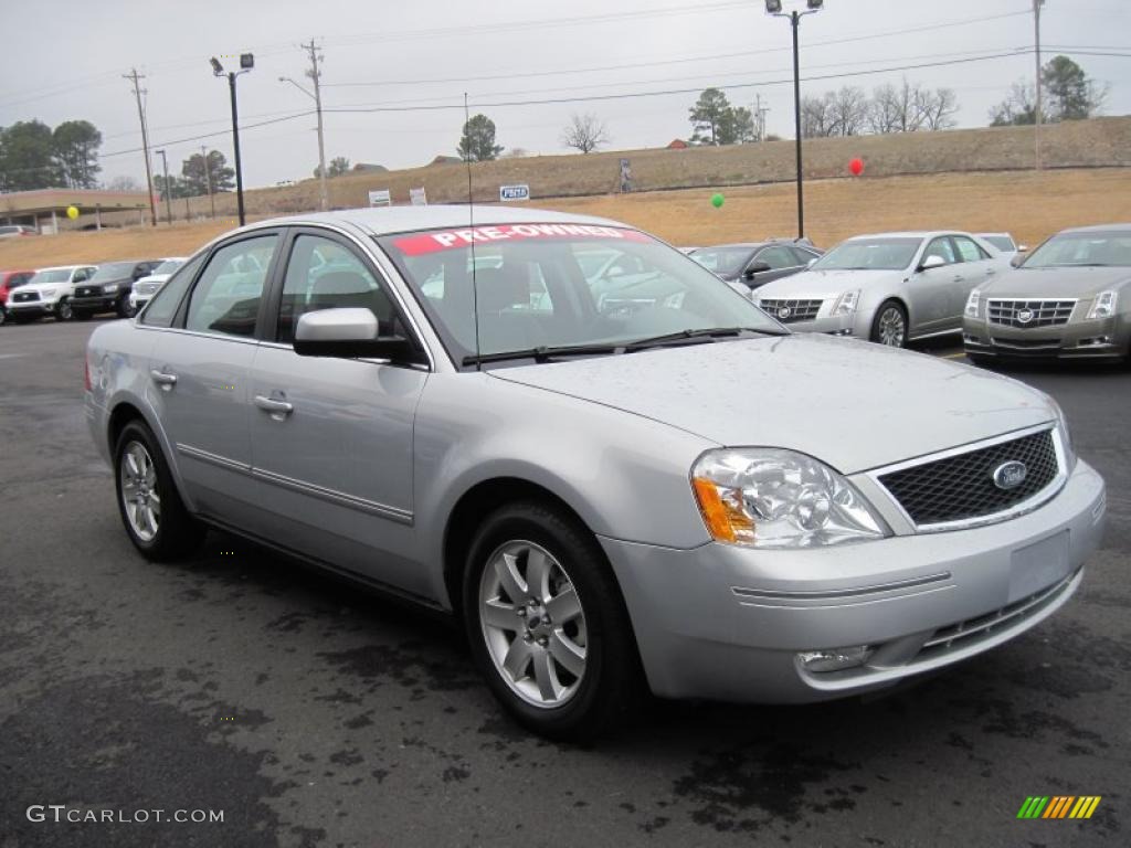 Silver Frost Metallic 2005 Ford Five Hundred SEL Exterior Photo #43932194