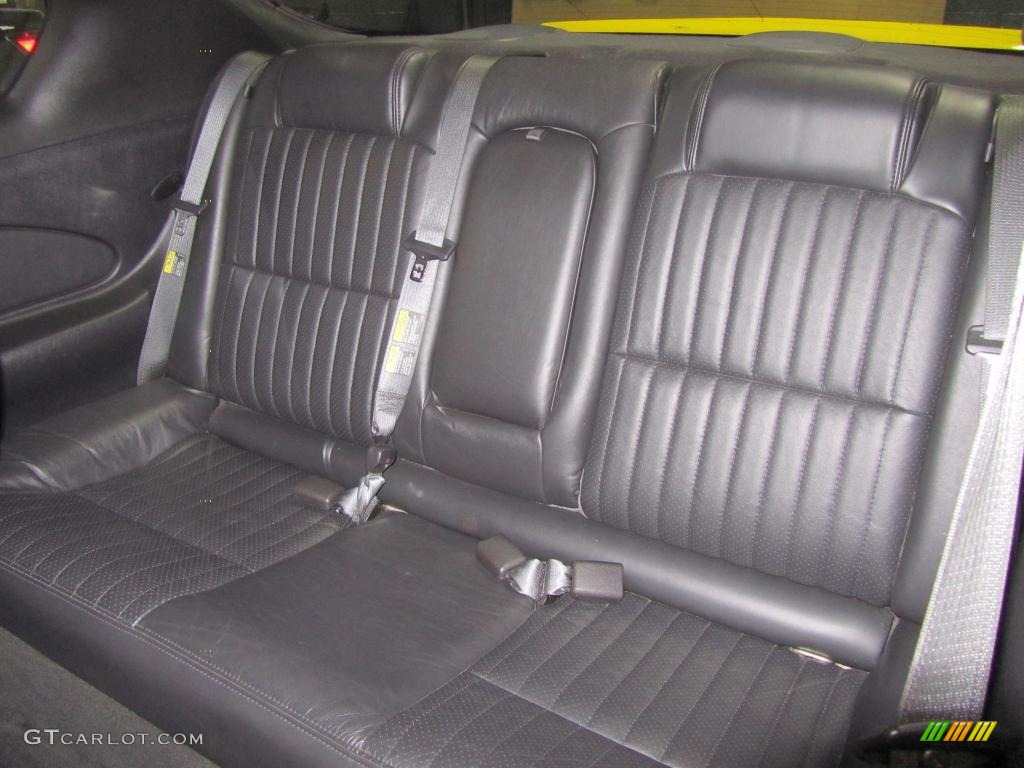 Ebony Black Interior 2003 Chevrolet Monte Carlo SS Photo #43932466