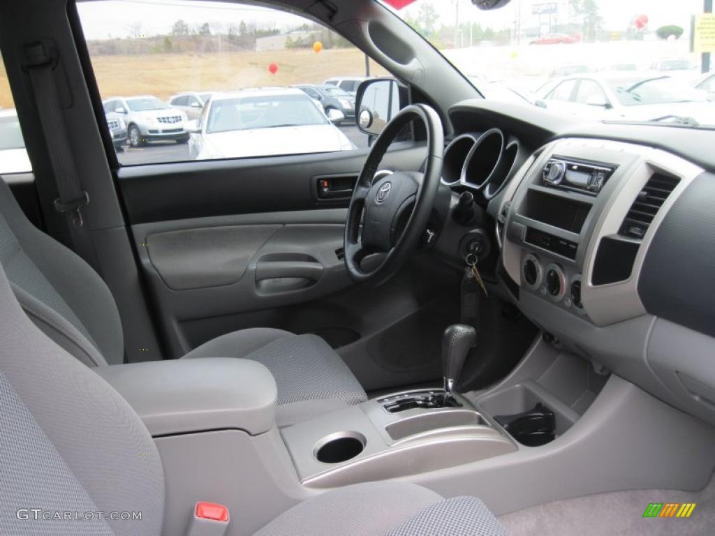 Graphite Gray Interior 2006 Toyota Tacoma V6 TRD Sport Double Cab 4x4 Photo #43932858