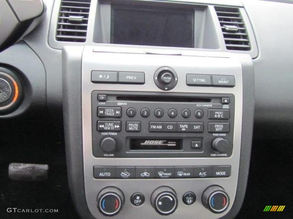 2004 Murano SL AWD - Sheer Silver Metallic / Charcoal photo #23