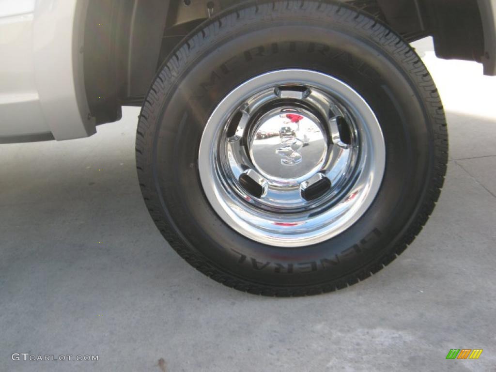2011 Dodge Ram 3500 HD Laramie Crew Cab 4x4 Dually Wheel Photo #43939175