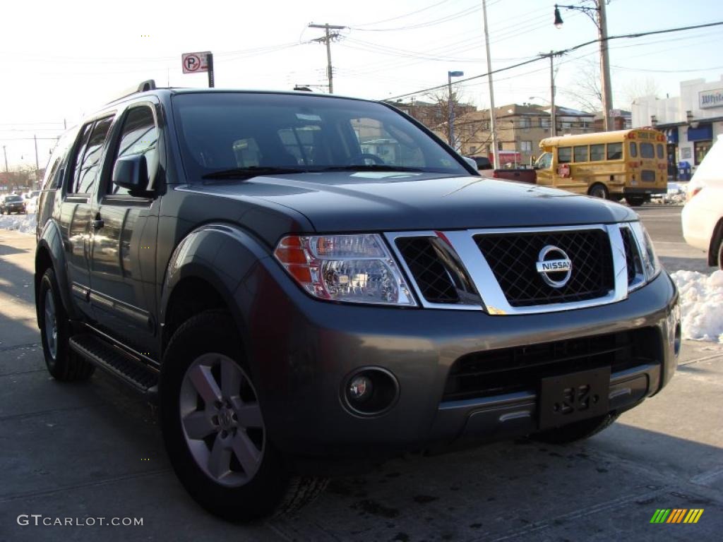 Storm Gray Nissan Pathfinder