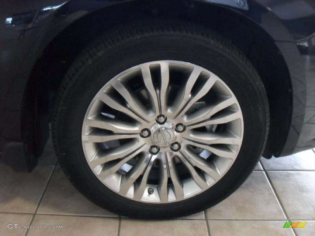 2011 Chrysler 200 Limited Wheel Photo #43943207
