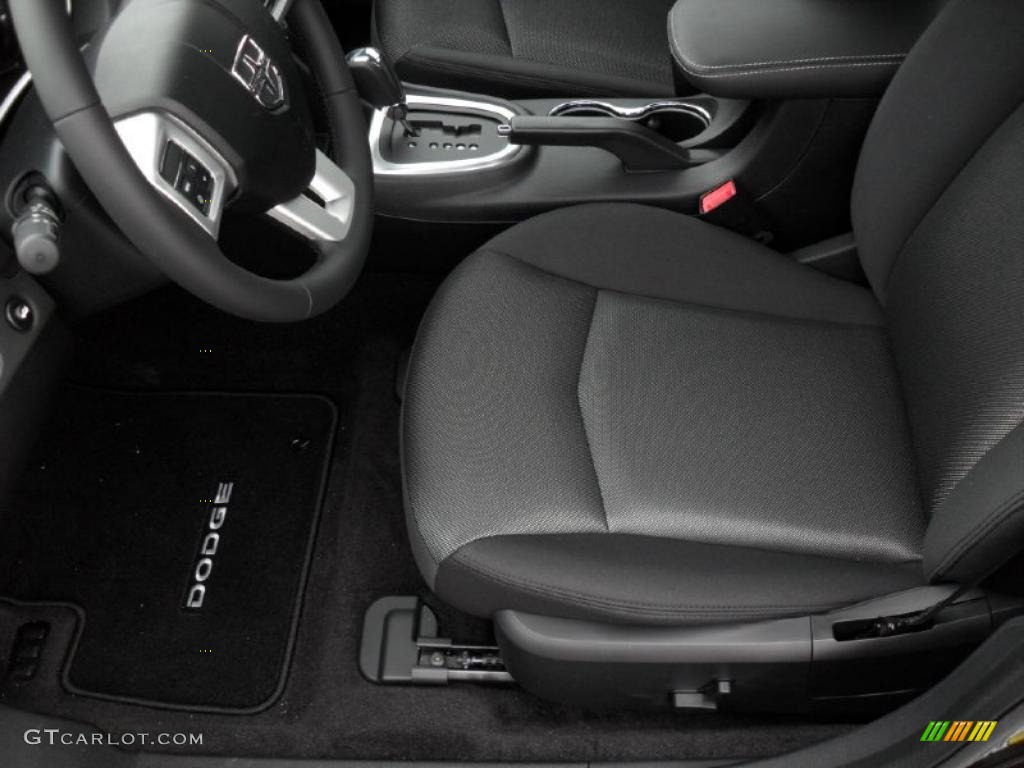 Black Interior 2011 Dodge Avenger Mainstreet Photo #43944559