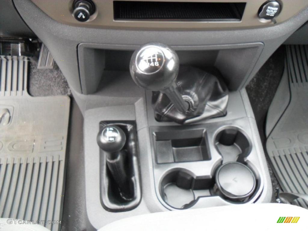 2007 Dodge Ram 3500 SLT Quad Cab 4x4 Dually 6 Speed Manual Transmission Photo #43946591