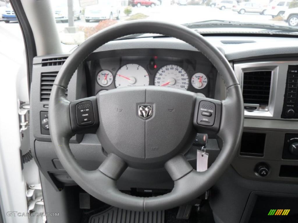 2007 Dodge Ram 3500 SLT Quad Cab 4x4 Dually Medium Slate Gray Steering Wheel Photo #43946655