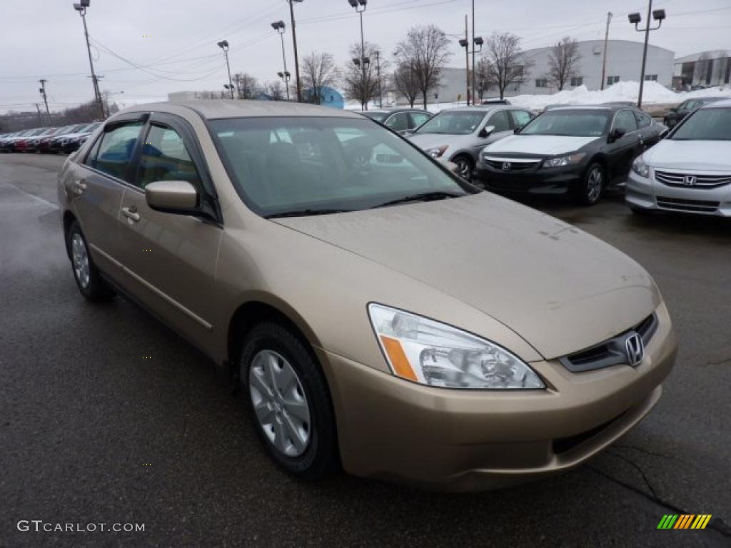 2003 Accord LX Sedan - Desert Mist Metallic / Ivory photo #5