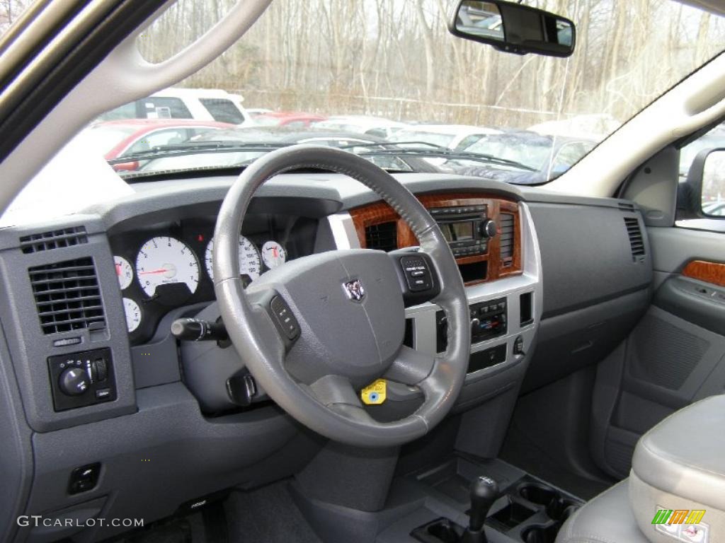 2006 Dodge Ram 2500 Laramie Quad Cab 4x4 Medium Slate Gray Dashboard Photo #43951361