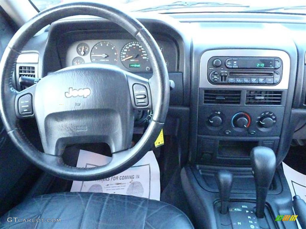 2003 Grand Cherokee Laredo 4x4 - Bright Silver Metallic / Dark Slate Gray photo #23