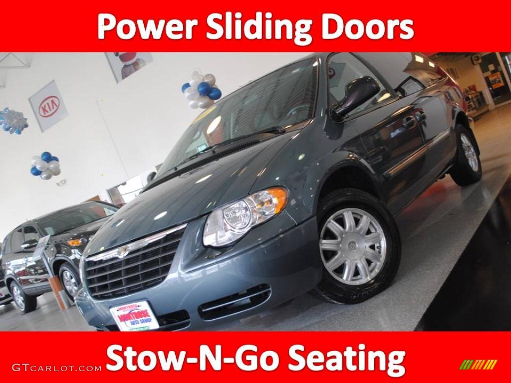 2007 Town & Country Touring - Magnesium Pearl / Medium Slate Gray photo #1