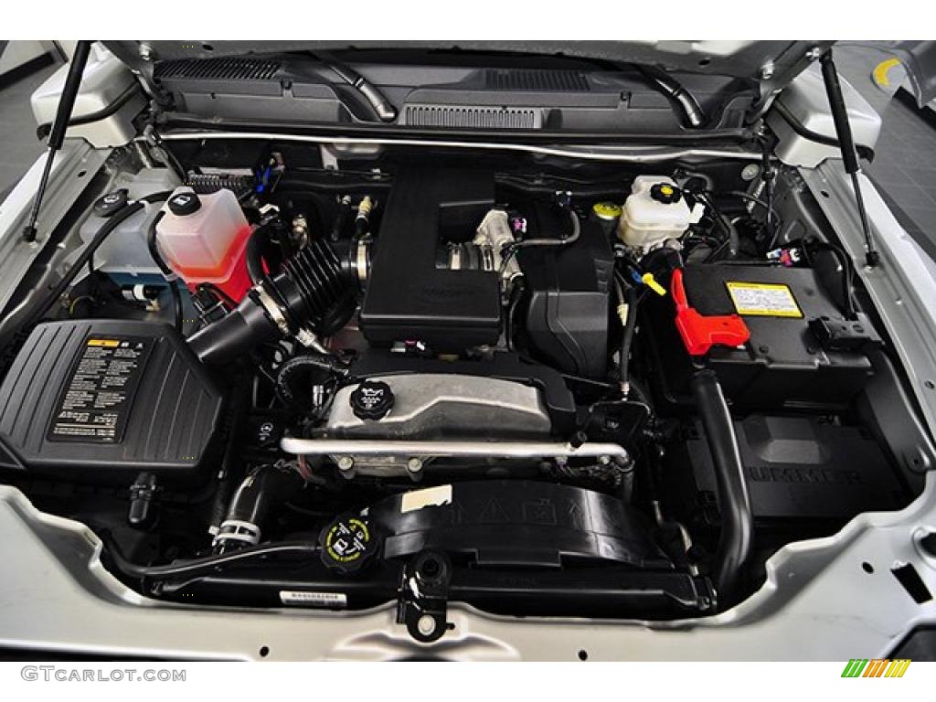 2010 Hummer H3 Standard H3 Model 3.7 Liter DOHC 20-Valve VVT Vortec Inline 5 Cylinder Engine Photo #43959762