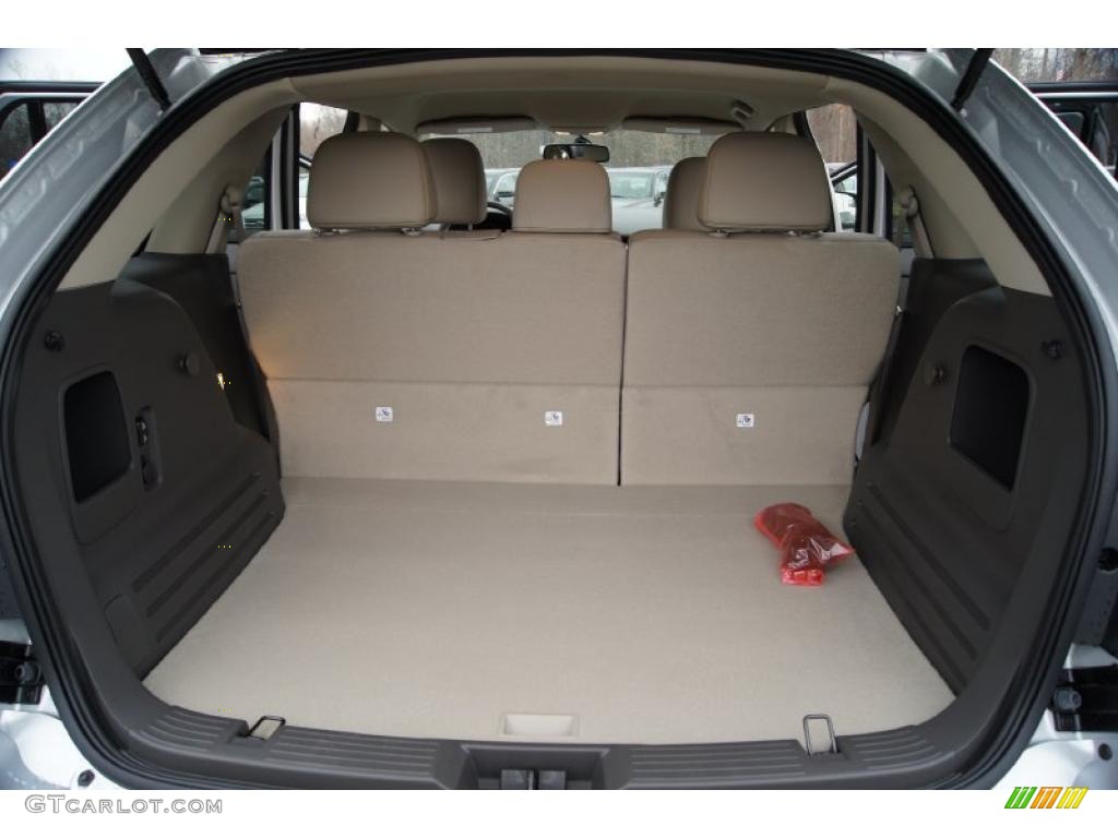 2011 Ford Edge SEL AWD Trunk Photo #43962613