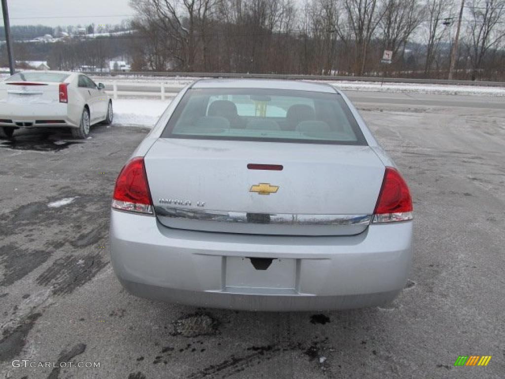 2010 Impala LT - Silver Ice Metallic / Gray photo #8