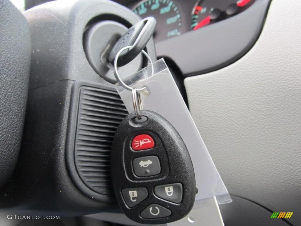 2010 Impala LT - Cyber Gray Metallic / Gray photo #17