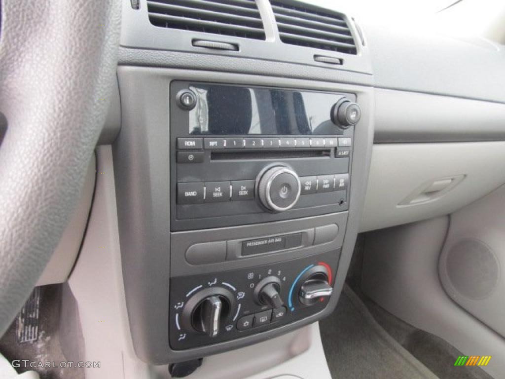 2007 Chevrolet Cobalt LS Sedan Controls Photo #43967016