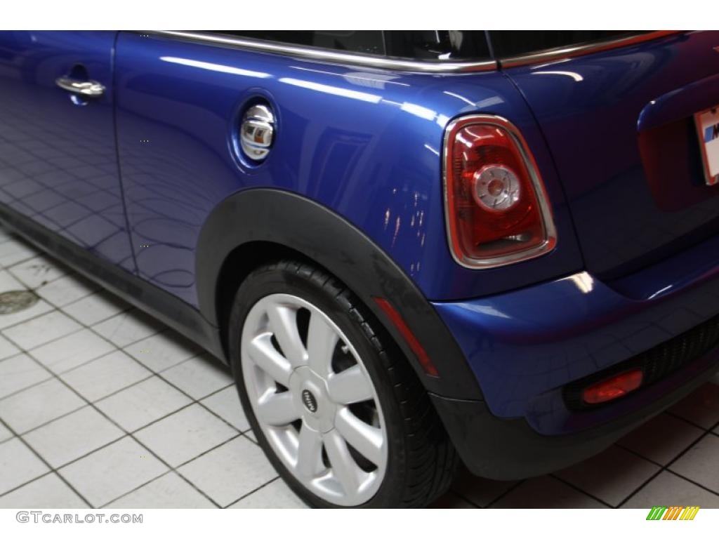 2008 Cooper S Hardtop - Lightning Blue Metallic / Grey/Black photo #19