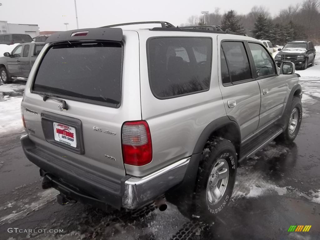 1999 4Runner SR5 4x4 - Millennium Silver Metallic / Gray photo #6