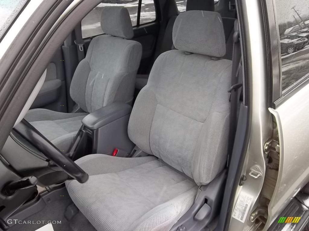 1999 4Runner SR5 4x4 - Millennium Silver Metallic / Gray photo #12
