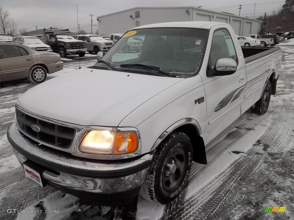 Oxford White Ford F150