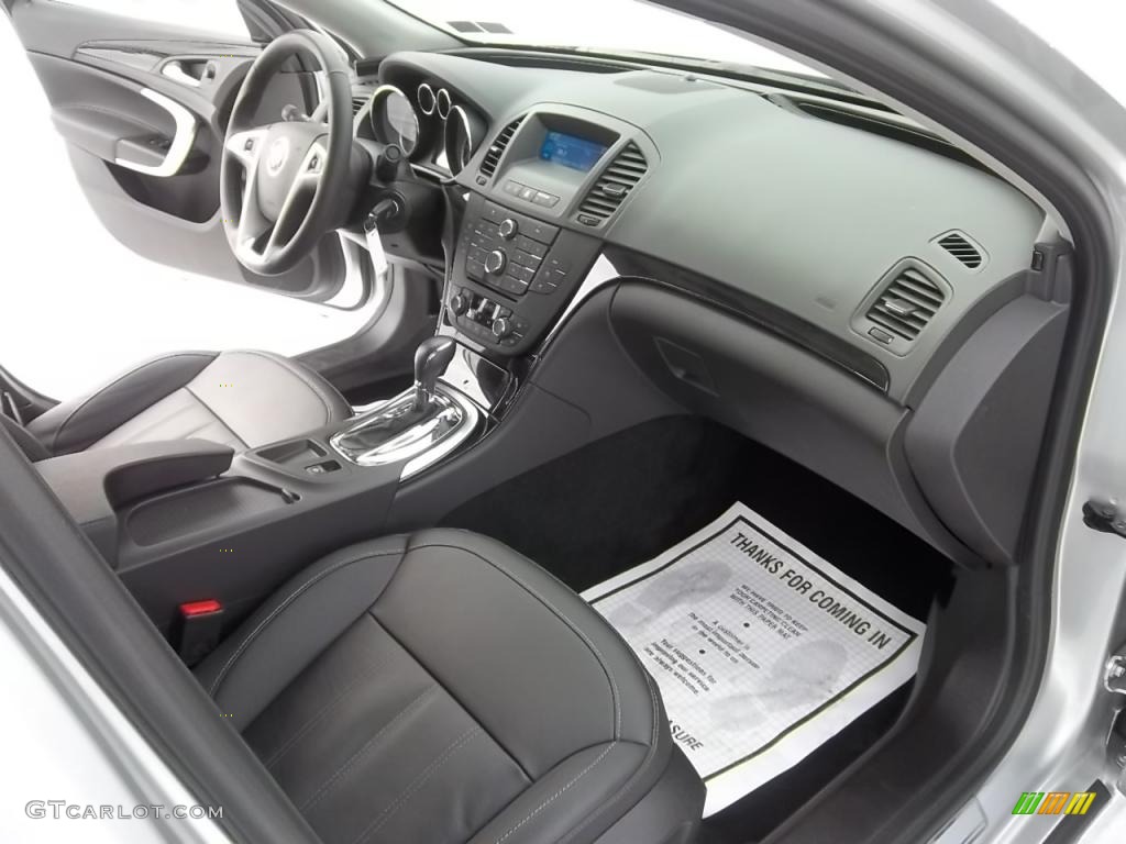 2011 Buick Regal CXL Ebony Dashboard Photo #43988916