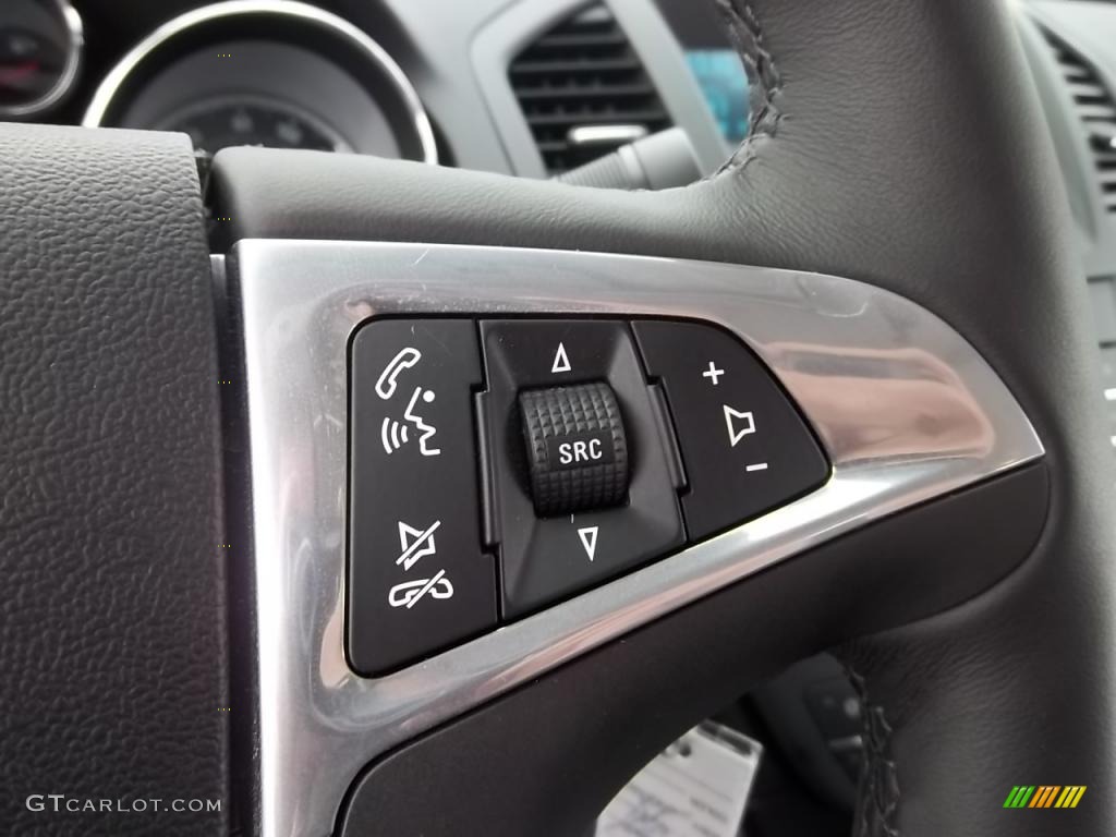 2011 Buick Regal CXL Controls Photo #43988960